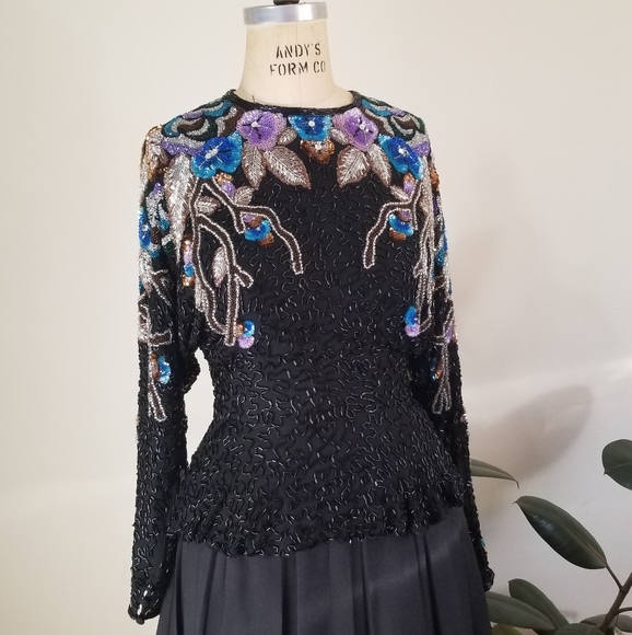 Heavily beaded peplum top - Picture 11 of 11